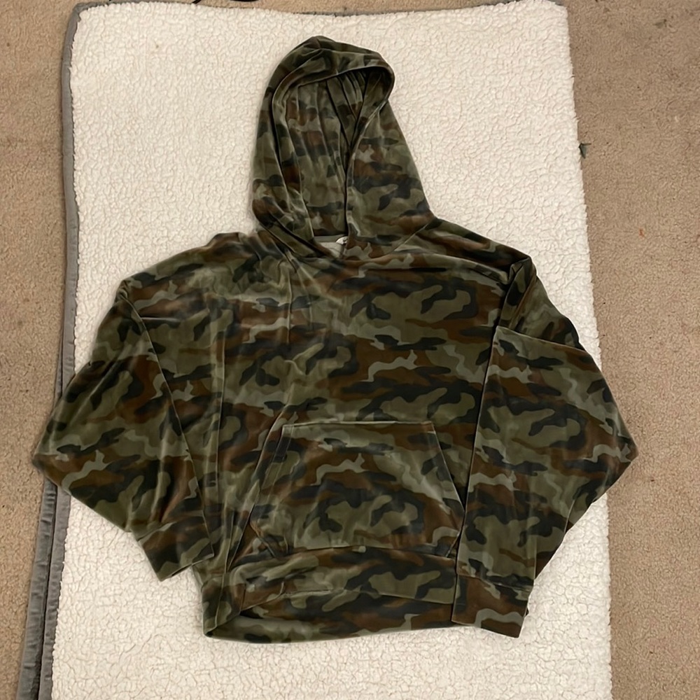 camouflage hoodie American Eagle